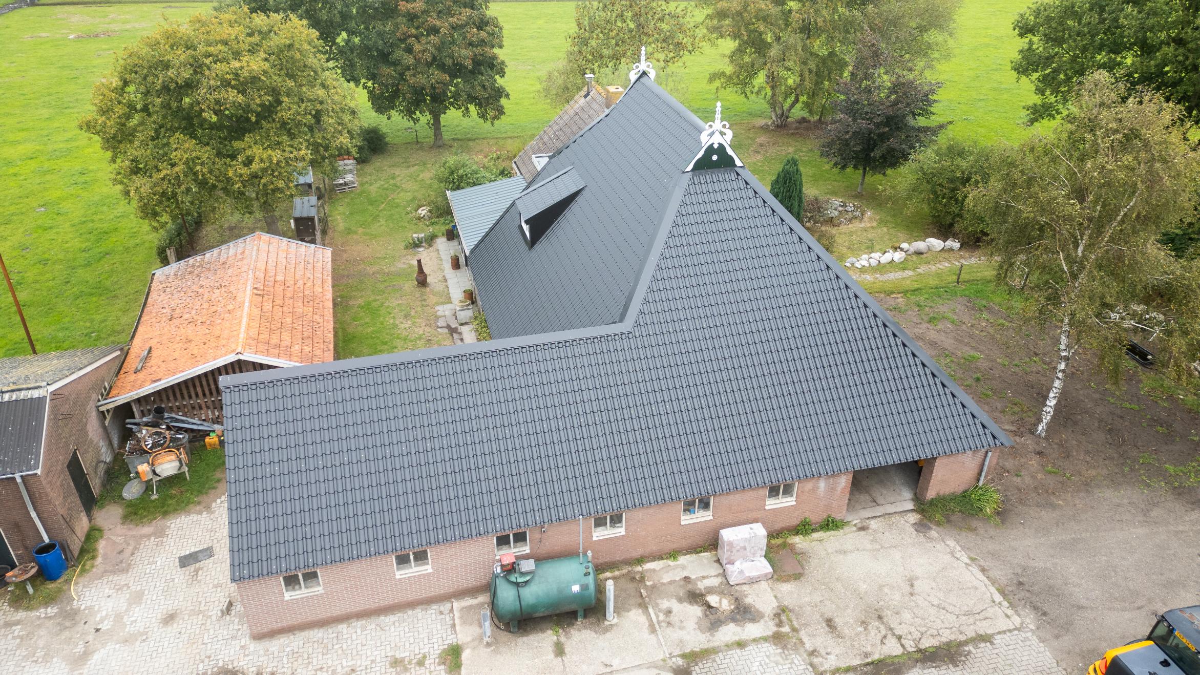 Geisoleerde dakpanplaat