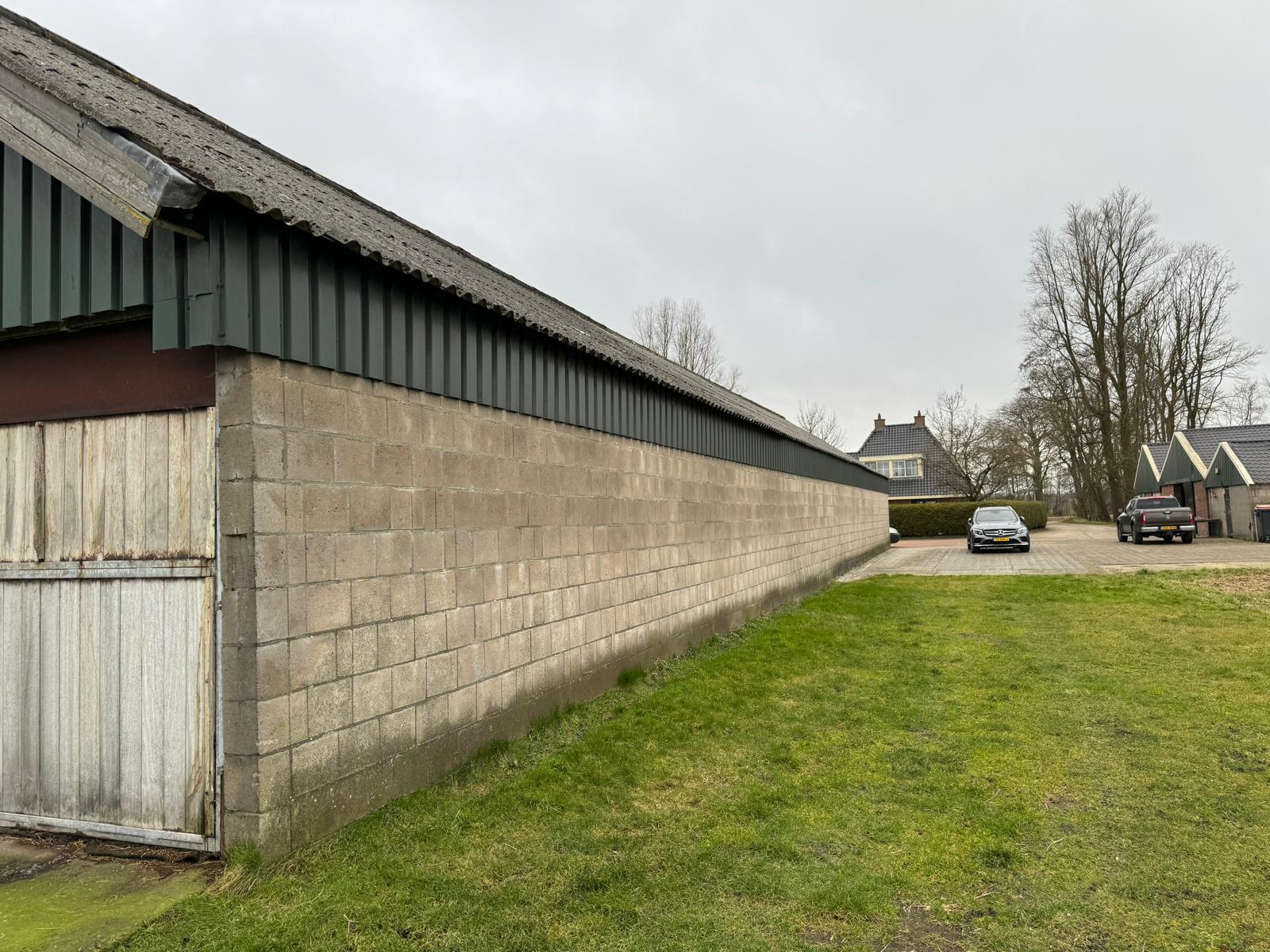 Renovatie paarden manege