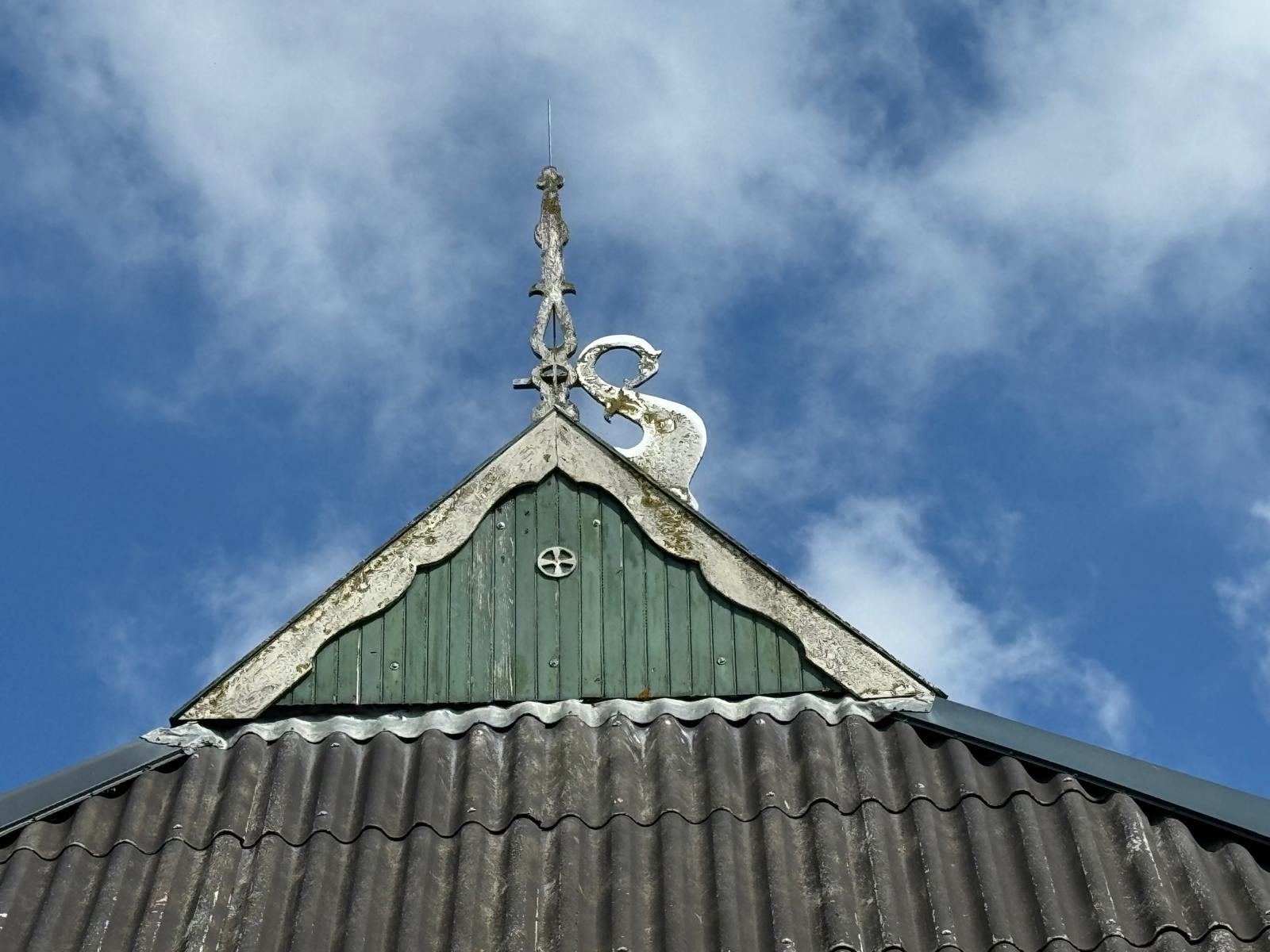 Vrouwenparochie dakrenovatie