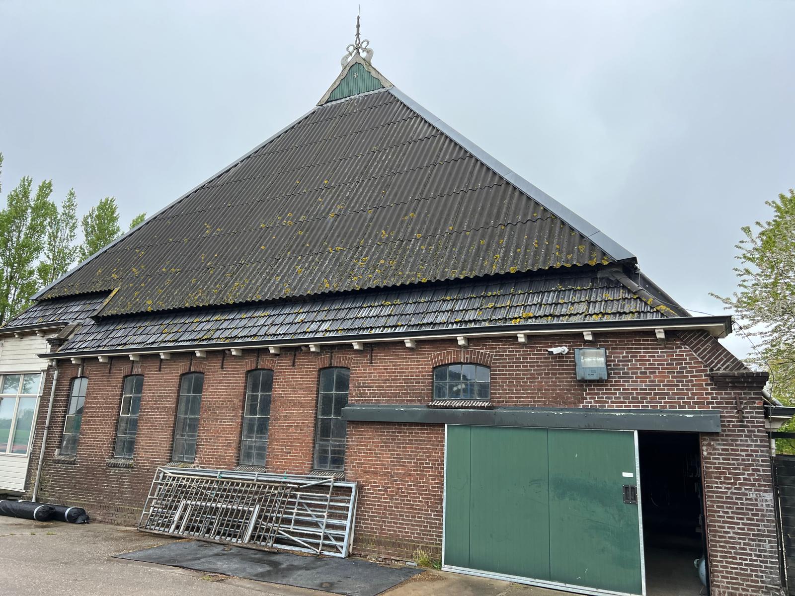 Dakrenovatie en uilenbord